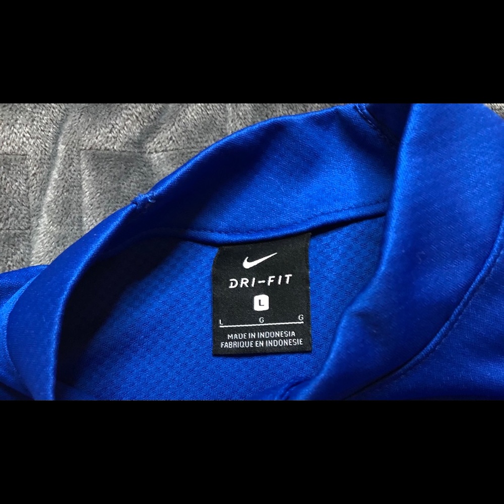Boys Nike Half Zip Long Sleeve - Size L - Picture 3 of 3